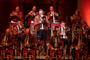 Hemsted Park, Benenden : LP Swing Orchestra: 100 Years of Big Bands